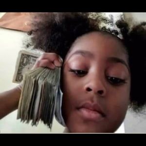 Meet your Posher, Dontae